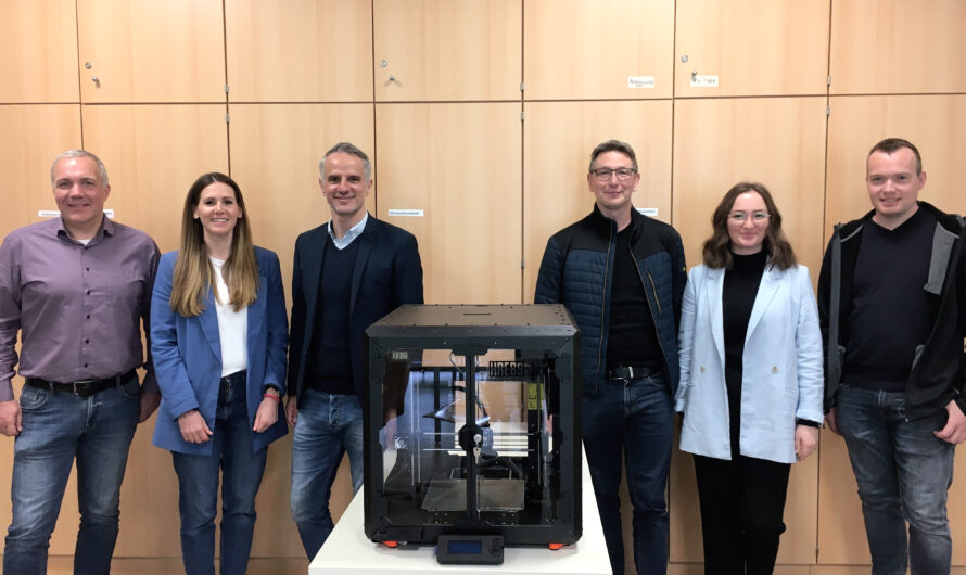 Neuer 3D-Drucker bietet Hi-Tech für das Klassenzimmer